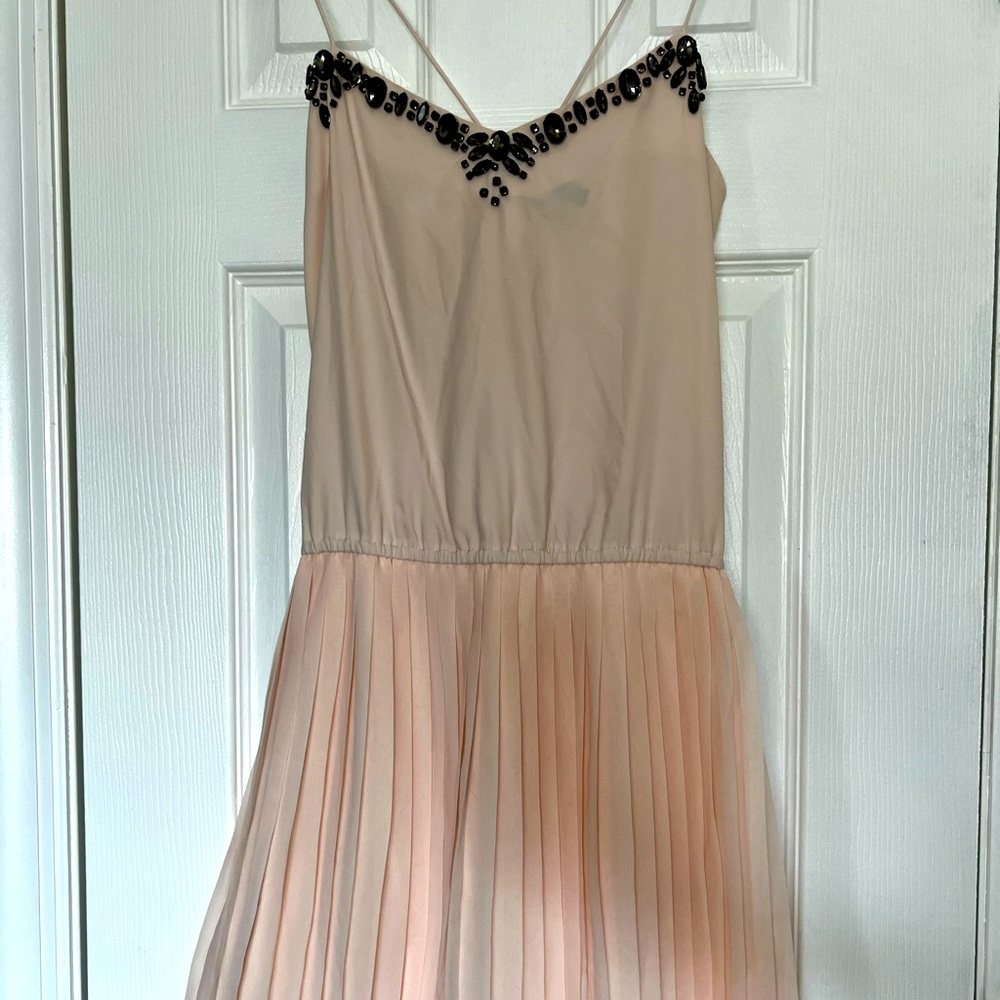 Pleated Dress - Picture 9 of 9